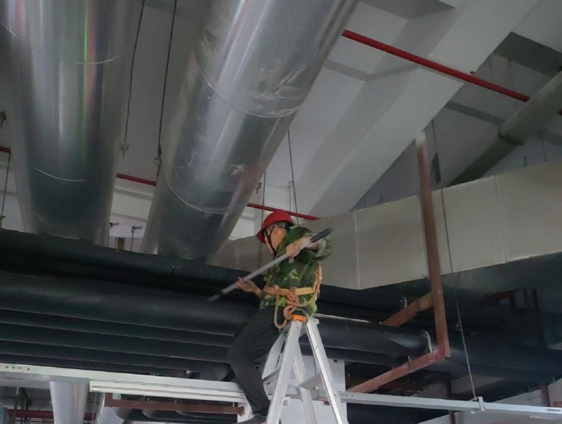 安亭地下1.jpg 安亭地下1.jpg